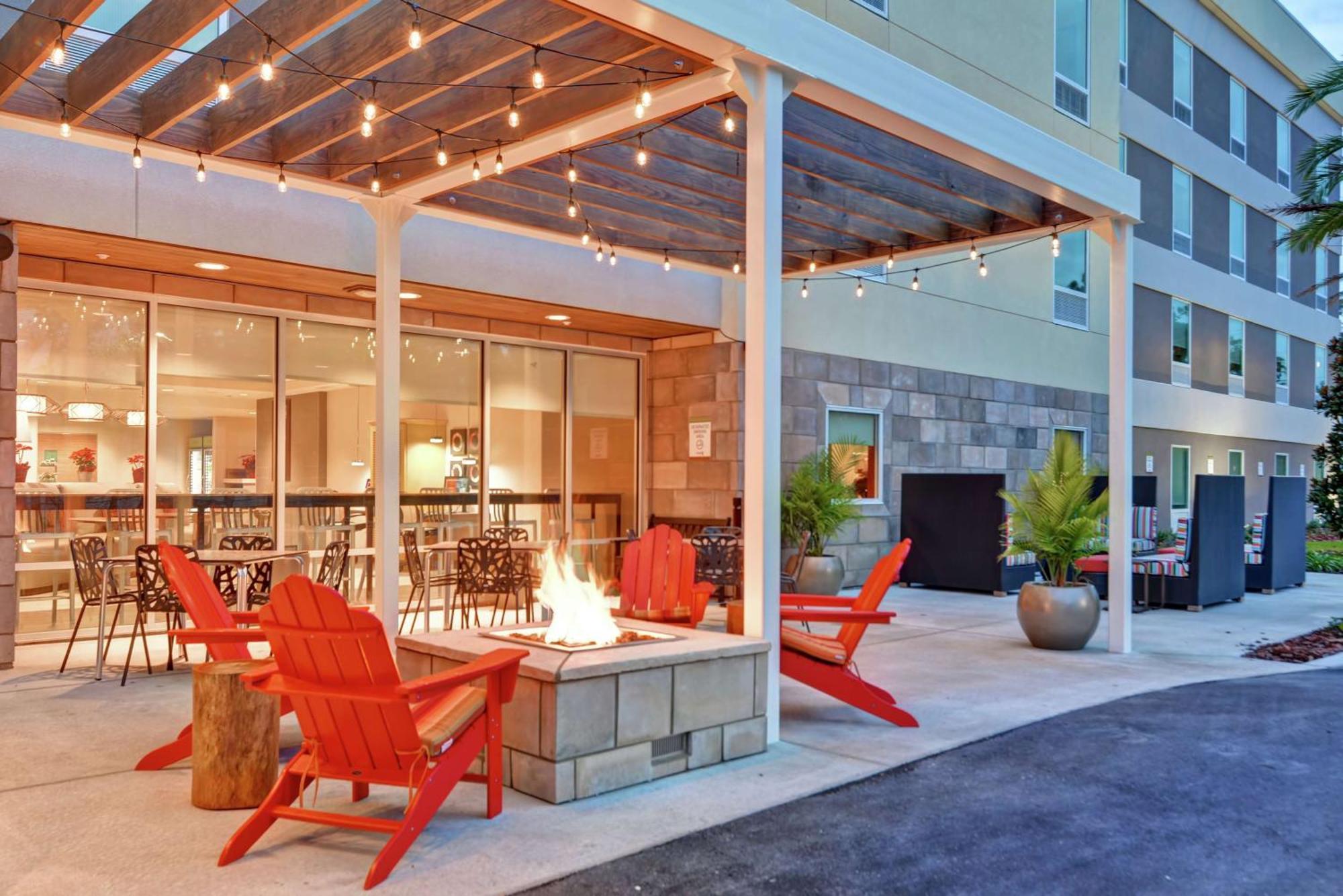 Home2 Suites By Hilton Daytona Beach Speedway Exterior foto