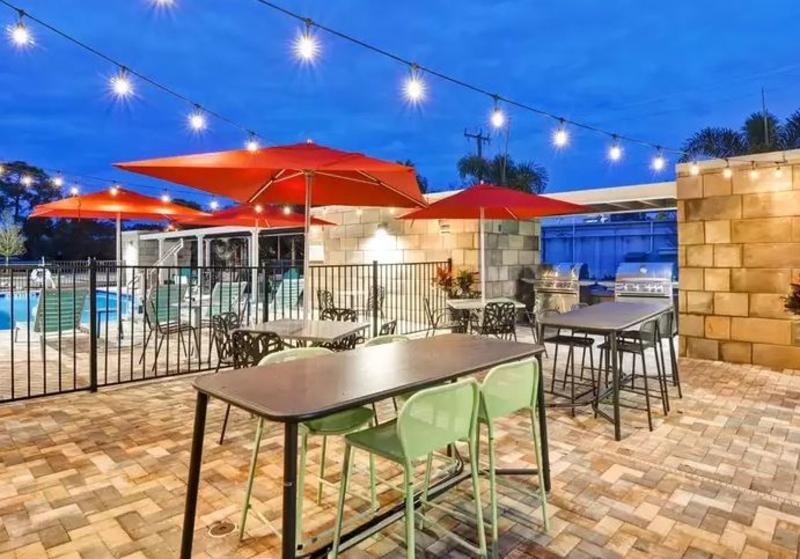 Home2 Suites By Hilton Daytona Beach Speedway Exterior foto